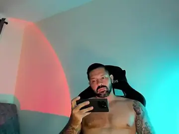 Stripchat Free Live Porn of Pierre_Vidal