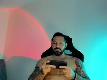Stripchat Adult Webcams of Pierre_Vidal