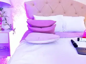 Stripchat Watch Live Sex Cams of Mia_Montess
