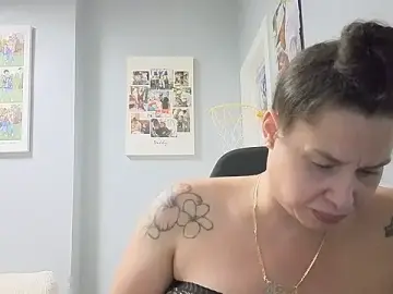 Stripchat Watch Live Sex Cams of MsMoore