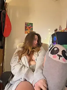Stripchat Adult Webcam of Rhyumii