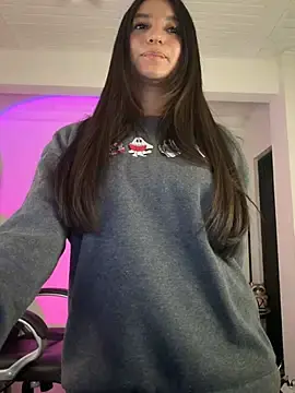 Stripchat Live Sex Cam of aly_golden_