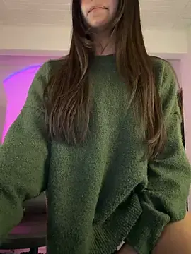 Stripchat Free Porn Cam of aly_golden_