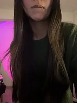 Stripchat Live Sex of aly_golden_