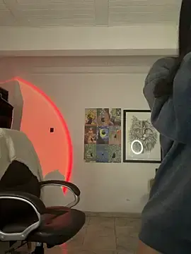 Stripchat Free Live Porn of aly_golden_