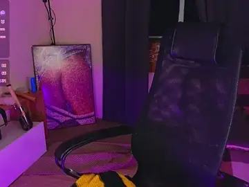 Stripchat Free Live Porn of laracroftmansion