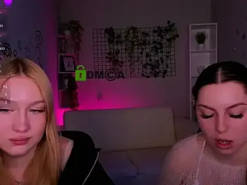 Stripchat Live Porn of playful_sophie