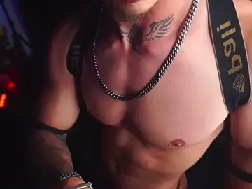 Stripchat Free Porn Cam of alan-jet