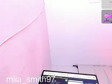 Stripchat Live Sex Cam of miia-smith97