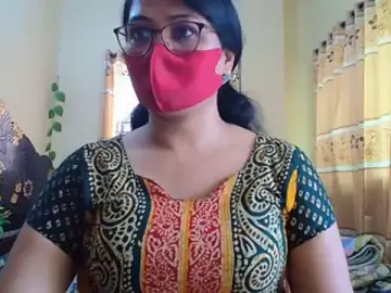 Stripchat Adult Webcam of Elena_cruz5