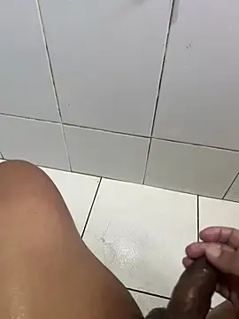 Stripchat Sex Cam of Roots94