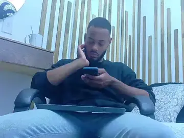 Stripchat Live Sex of Oliver_bigblack_cock