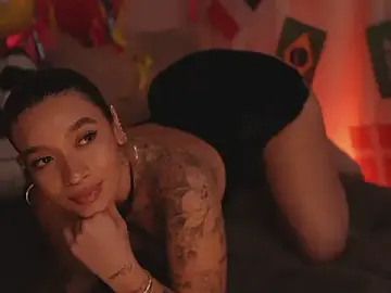 Stripchat Watch Live Sex Cams of HannahW_