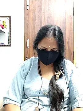 Stripchat Adult Webcams of Queen-Neha