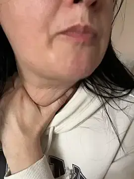 Stripchat Watch Live Sex Cams of TriumphLove