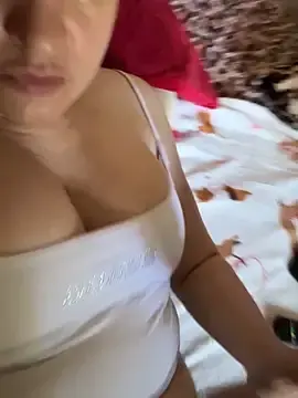 Stripchat Sex Cam of TriumphLove