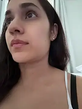 Stripchat Adult Webcam of __amcutefatima