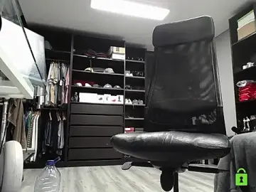 Stripchat Free Porn Cam of latinoo23bom