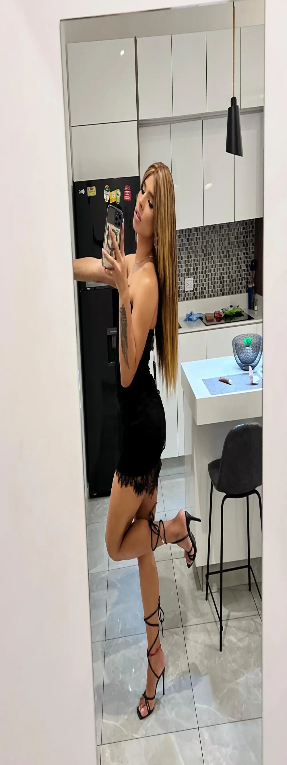 00_Antonella