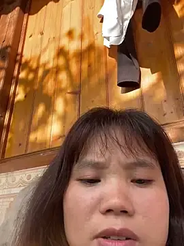 Stripchat Free Porn Cam of Ngoc-bbi
