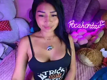 Stripchat Free Porn Cam of Pocahontascute_33