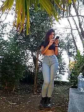 Stripchat Free Porn Cam of Yuky_ta