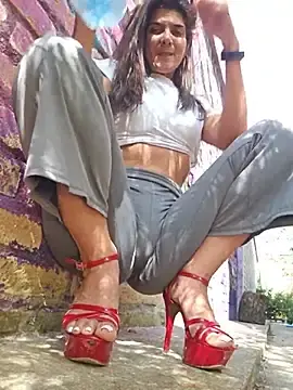 Stripchat Live Sex Cam of Yuky_ta