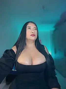 Stripchat Adult Webcam of cami_ortiz__