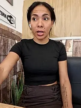 Stripchat Best live sex cam show of Doll_Loren