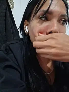 Stripchat Free Porn Cam of Doll_Loren