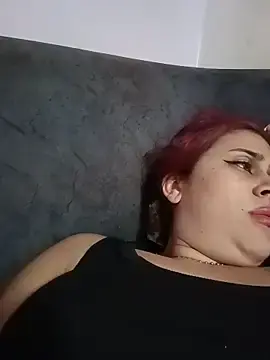 Stripchat Free Live Porn of MariBelle1
