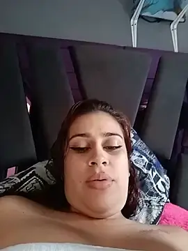 Stripchat Sex Cam of MariBelle1