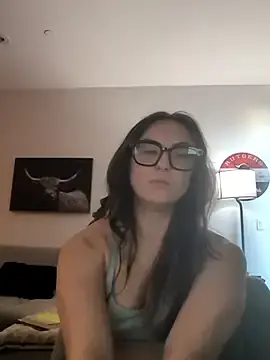 Stripchat Live Sex Cam of alwayswettt