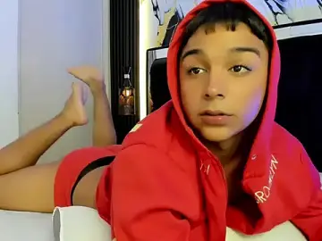 Stripchat Live Sex of Seductivo_jr