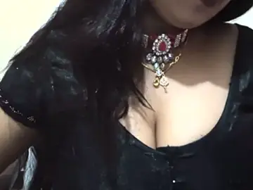 Stripchat Live Sex Cam of Sexy_Monalisa19