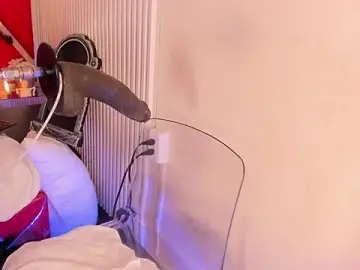 Stripchat Free Porn Cam of SusanCouper