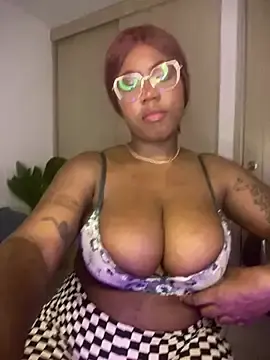 Stripchat Free Live Porn of Ebony_muse