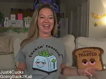 Stripchat Adult Webcam of boomboomr00m