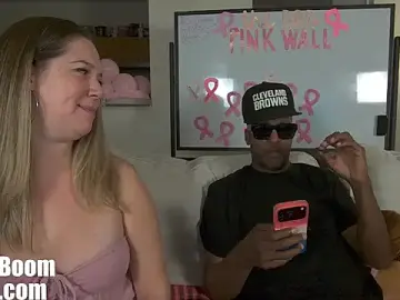 Stripchat Free Porn Cam of boomboomr00m