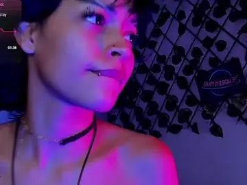 Stripchat Adult Webcams of Anny_Kiitty