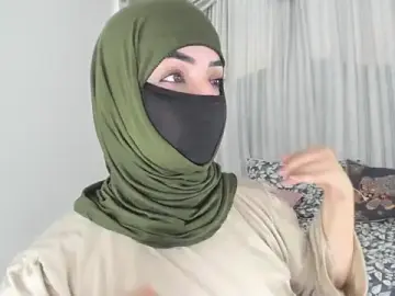 Stripchat Live Porn of Uzra_hayed