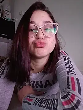 Stripchat Adult Webcam of linameii