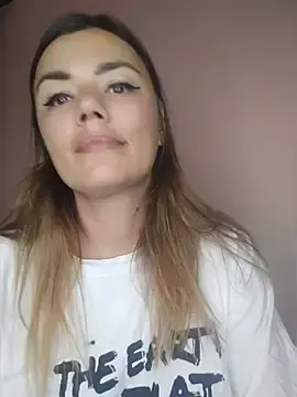 Stripchat Free Live Porn of KrissSexi