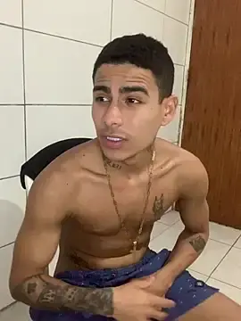 Stripchat Free Live Porn of Novindot23cm