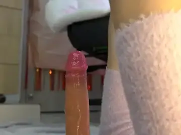 Stripchat Free Live Porn of Anto_herrera