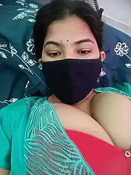 Stripchat Live Sex Cam of Radhaji_hot