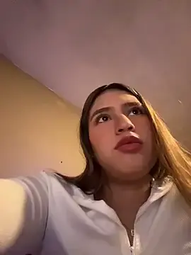 Stripchat Free Live Porn of romyamo