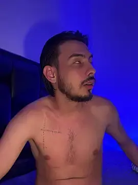 Stripchat Live Sex of MiaSkylar