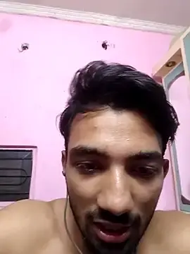 Stripchat Sex Cam of ItsPlayboy031