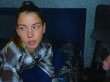 Stripchat Sex Cam of Kristi_Wolf